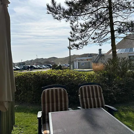 105 Hébergement de vacances *